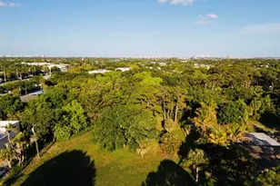 8895 N Bates Rd, Palm Beach Gardens, FL 33418 - Photo 69