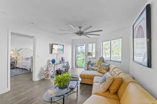 3138 Via Poinciana, Lake Worth, FL 33467 - Photo 19