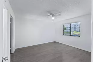 3138 Via Poinciana, Lake Worth, FL 33467 - Photo 27