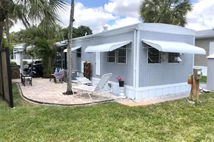 610 Frangipani Ln, Deerfield Beach, FL 33442 - Photo 27