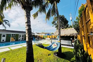 7161 Sheridan St, Hollywood, FL 33024 - Photo 3