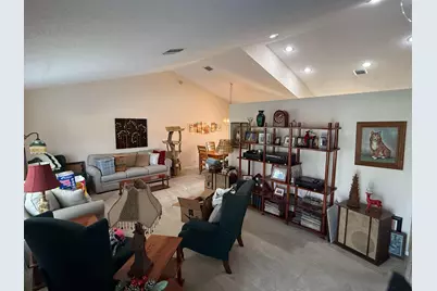 9271 Sun Pointe Drive, Boynton Beach, FL 33437 - Photo 3