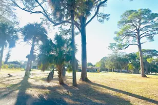 46 N St St, Fort Pierce, FL 34947 - Photo 1