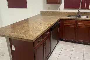 663 White Water Dr, West Palm Beach, FL 33413 - Photo 9