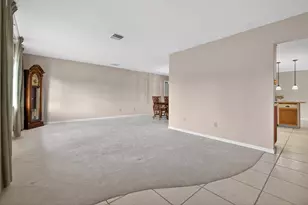 2092 SE Allamanda Dr, Port Saint Lucie, FL 34952 - Photo 5