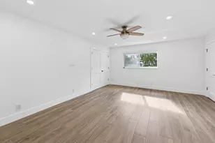 1206 S Lake Dr, Lantana, FL 33462 - Photo 23