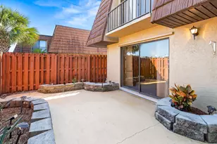 1402 Nebraska Ave, Fort Pierce, FL 34950 - Photo 3