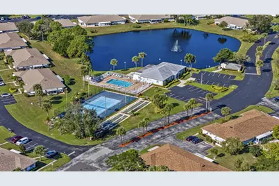1203 S Lakes End Drive #2, Fort Pierce, FL 34982 - Photo 39