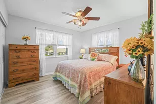 1203 S Lakes End Dr, Fort Pierce, FL 34982 - Photo 25