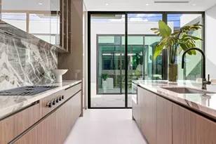 1099 NE 4th Ave, Boca Raton, FL 33432 - Photo 31