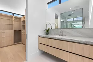 1099 NE 4th Ave, Boca Raton, FL 33432 - Photo 47