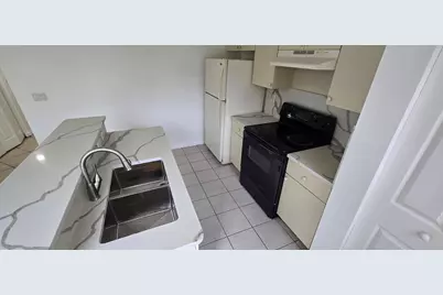 4942 Leeward Lane, Dania Beach, FL 33004 - Photo 3