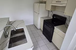 4942 Leeward Ln, Dania Beach, FL 33004 - Photo 3