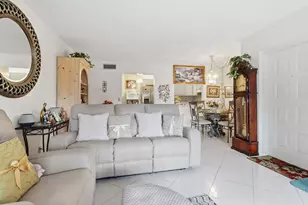 1102 Green Pine Blvd, West Palm Beach, FL 33409 - Photo 9