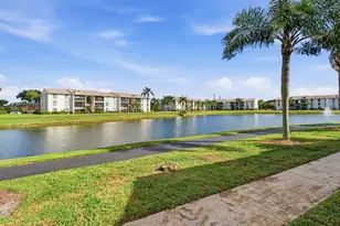 1102 Green Pine Blvd, West Palm Beach, FL 33409 - Photo 5