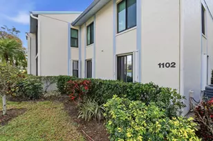 1102 Green Pine Blvd, West Palm Beach, FL 33409 - Photo 25