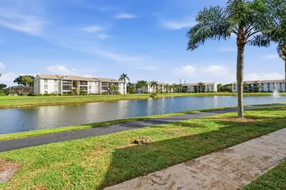 1102 Green Pine Boulevard #A1, West Palm Beach, FL 33409 - Photo 5