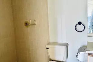 3795 Island Club Cir E, Lake Worth Beach, FL 33462 - Photo 11