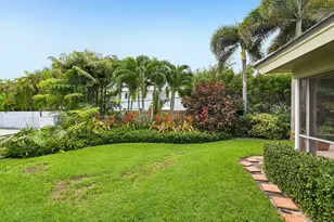 660 Forsyth St, Boca Raton, FL 33487 - Photo 25