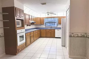 6539 SE Held Ct, Stuart, FL 34997 - Photo 15