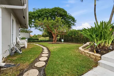 2106 Sunderland Avenue, Wellington, FL 33414 - Photo 41