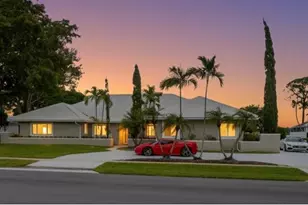 2106 Sunderland Ave, Wellington, FL 33414 - Photo 1