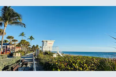 2102 Lake Osborne Drive #15, Lake Worth Beach, FL 33461 - Photo 27