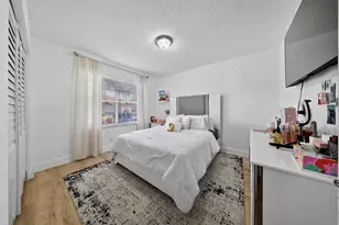 113 Egret Cir, Greenacres, FL 33413 - Photo 17