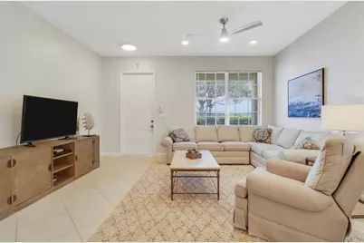 231 Evergrene Parkway #22-C, Palm Beach Gardens, FL 33410 - Photo 11