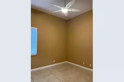 331 NW Somerset Circle, Port Saint Lucie, FL 34983 - Photo 17