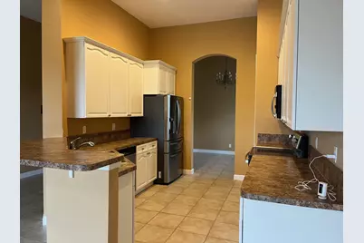 331 NW Somerset Circle, Port Saint Lucie, FL 34983 - Photo 5