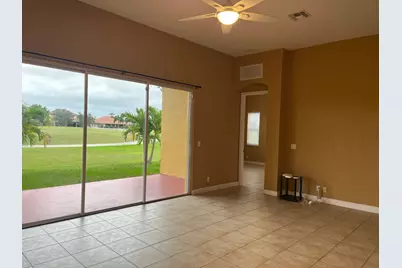 331 NW Somerset Circle, Port Saint Lucie, FL 34983 - Photo 3