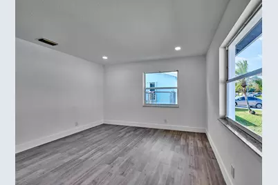 1549 W 19th Street, Riviera Beach, FL 33404 - Photo 23