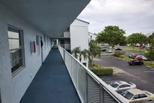 7688 NW 18th St, Margate, FL 33063 - Photo 21