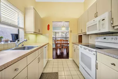 2643 Calliandra Terrace, Pompano Beach, FL 33063 - Photo 11