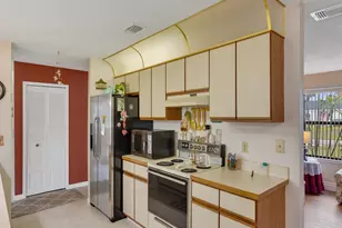 2543 SE Price Ct, Port Saint Lucie, FL 34953 - Photo 15