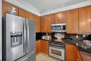 350 SE 2nd St, Fort Lauderdale, FL 33301 - Photo 9