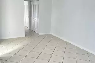 162 Camden G, West Palm Beach, FL 33417 - Photo 13