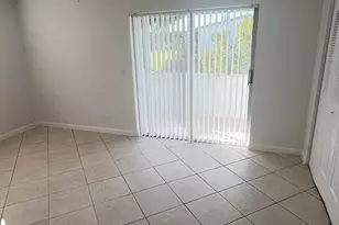 162 Camden G, West Palm Beach, FL 33417 - Photo 31