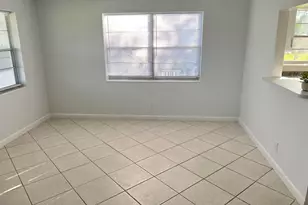 162 Camden G, West Palm Beach, FL 33417 - Photo 11