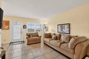4008 Hythe A, Boca Raton, FL 33434 - Photo 9