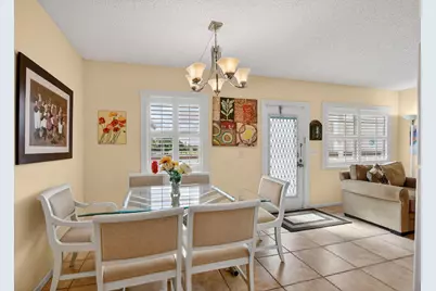 4008 Hythe A, Boca Raton, FL 33434 - Photo 11