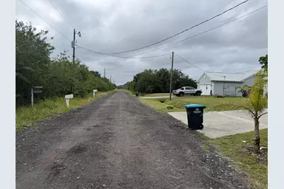 3395 Fitzpatrick Avenue SW, Palm Bay, FL 32908 - Photo 3