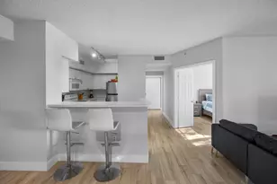 11730 St Andrews Place, Wellington, FL 33414 - Photo 9