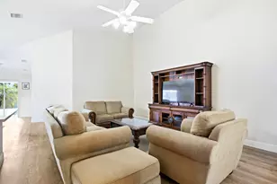 5231 Grande Palm Cir, Delray Beach, FL 33484 - Photo 9