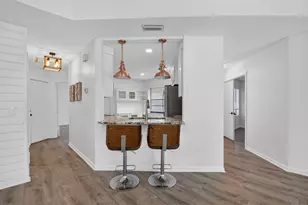 9074 Chatsworth Cascades, Boca Raton, FL 33434 - Photo 9