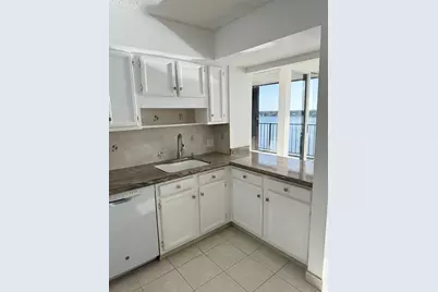 126 Lakeshore Drive #927, North Palm Beach, FL 33408 - Photo 5