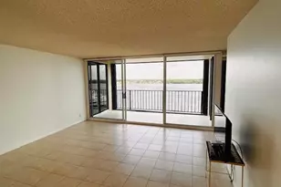 126 Lakeshore Dr, North Palm Beach, FL 33408 - Photo 5