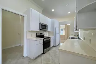 252 Sussex Cir, Jupiter, FL 33458 - Photo 13