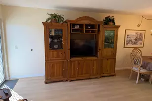 300 Village Green Cir S, Lake Worth Beach, FL 33461 - Photo 9